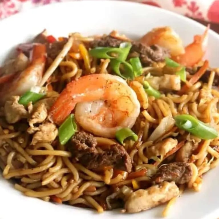 Savor Our Lo Mein
